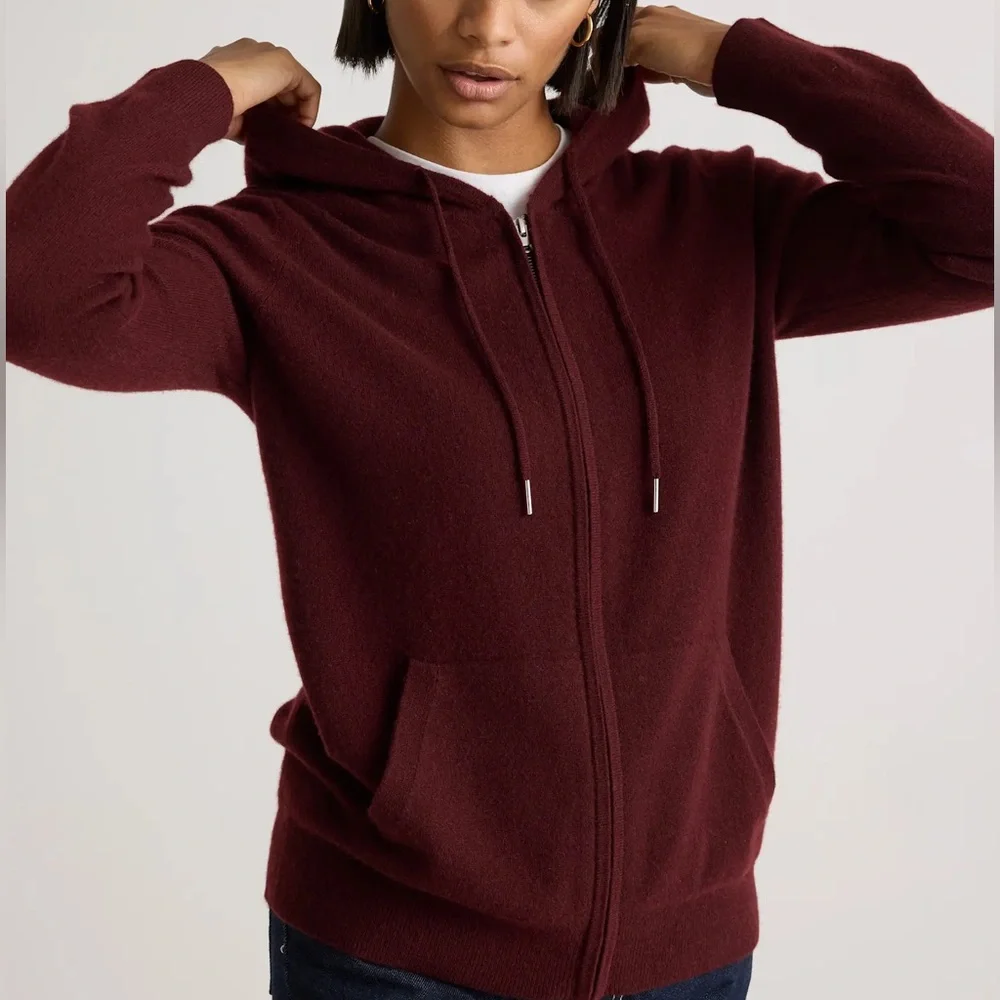 QUINCE Mongolian Cashmere Full-Zip Hoodie Rich Burgundy - Picture 3 of 10